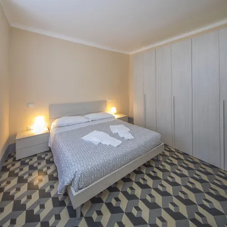 Hotiday Collection - Terrediliguria * Lerici